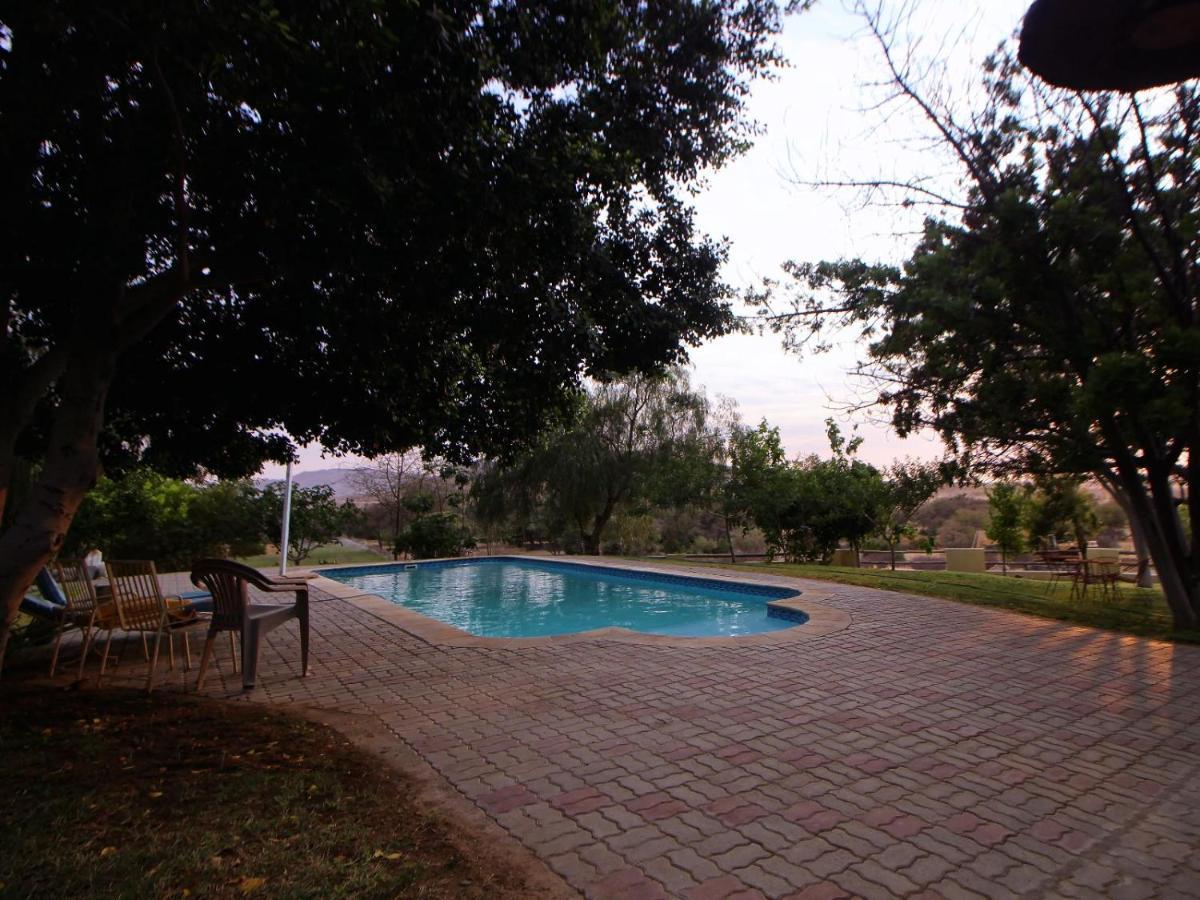 Hotel Uitkyk Guest Farm Usakos Exterior foto